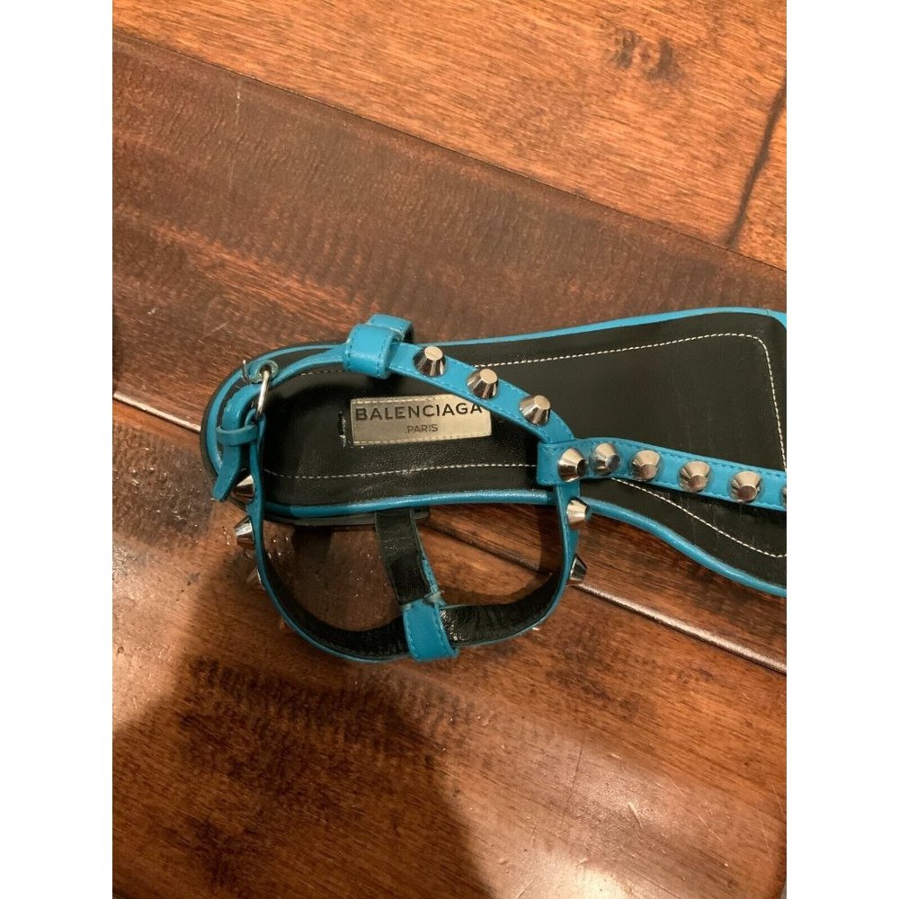 Balenciaga Teal Blue Leather Studded Thong Sandals, Size 6.5 (US) 36.5 (EU) - Picture 4 of 10